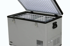 Image of Whynter 85 qt  chest fridge/freezer 