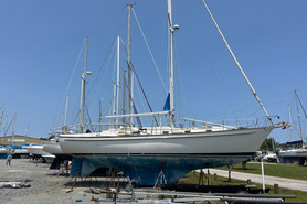 Image of 1983 Pearson 42'  