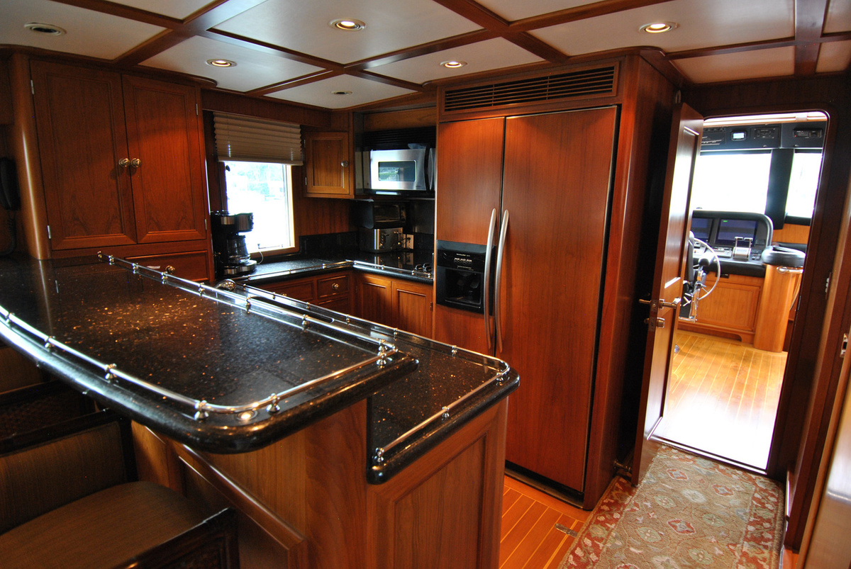 14-Galley-7F3F9.JPG