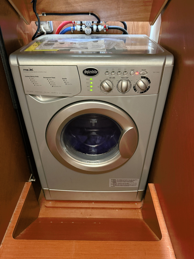 Washer-dryer-6C5E4.jpg