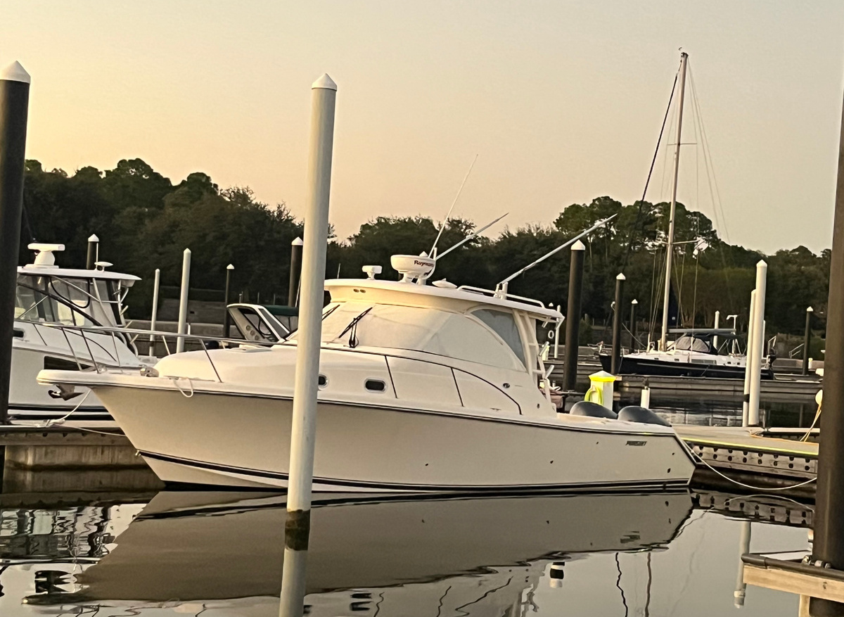 Image of 2012 Pursuit 345 OS