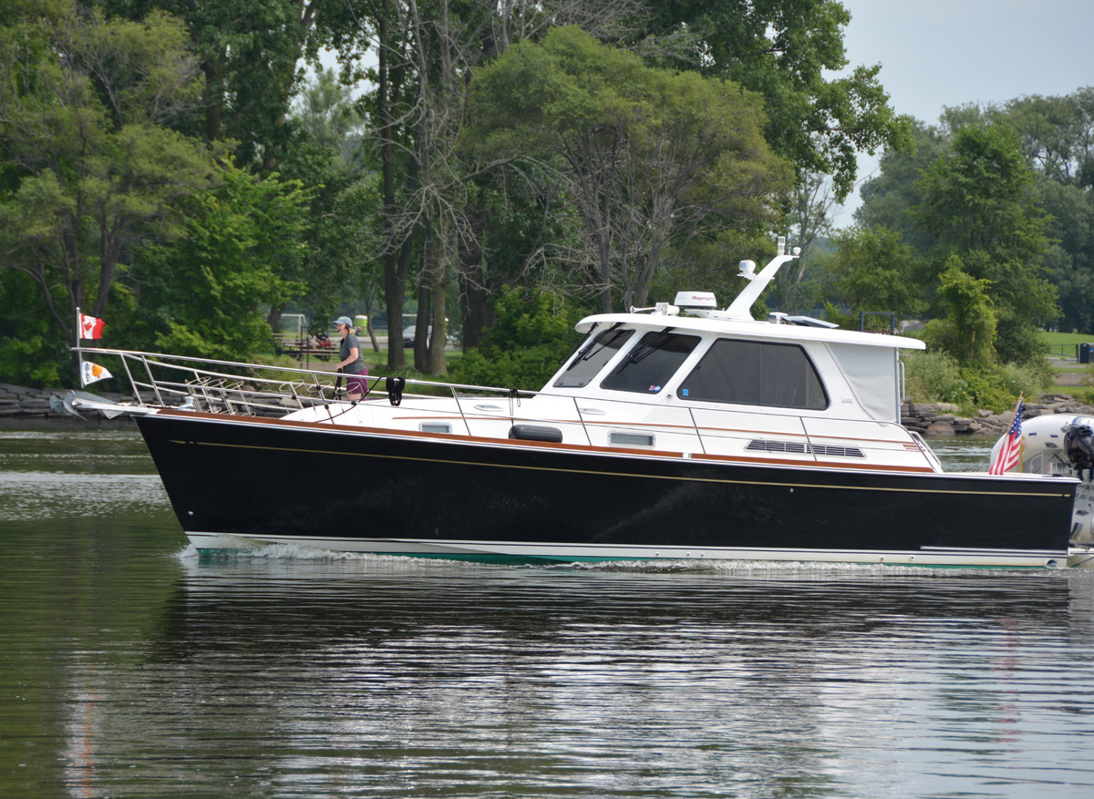 Image of Sabre 42 Express Hardback- 2005