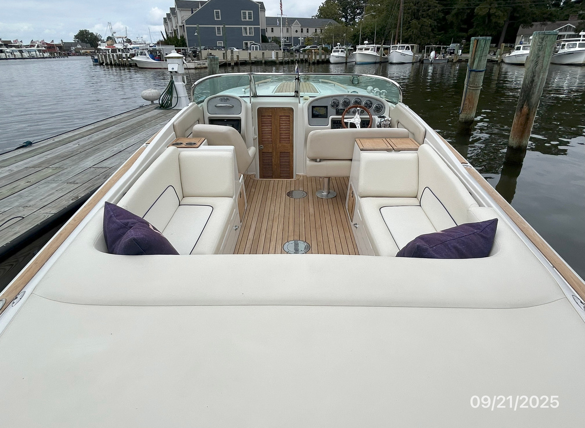 Sassy-Girl-cockpit-fwd-hr1-9-21-25-34DD2.jpg