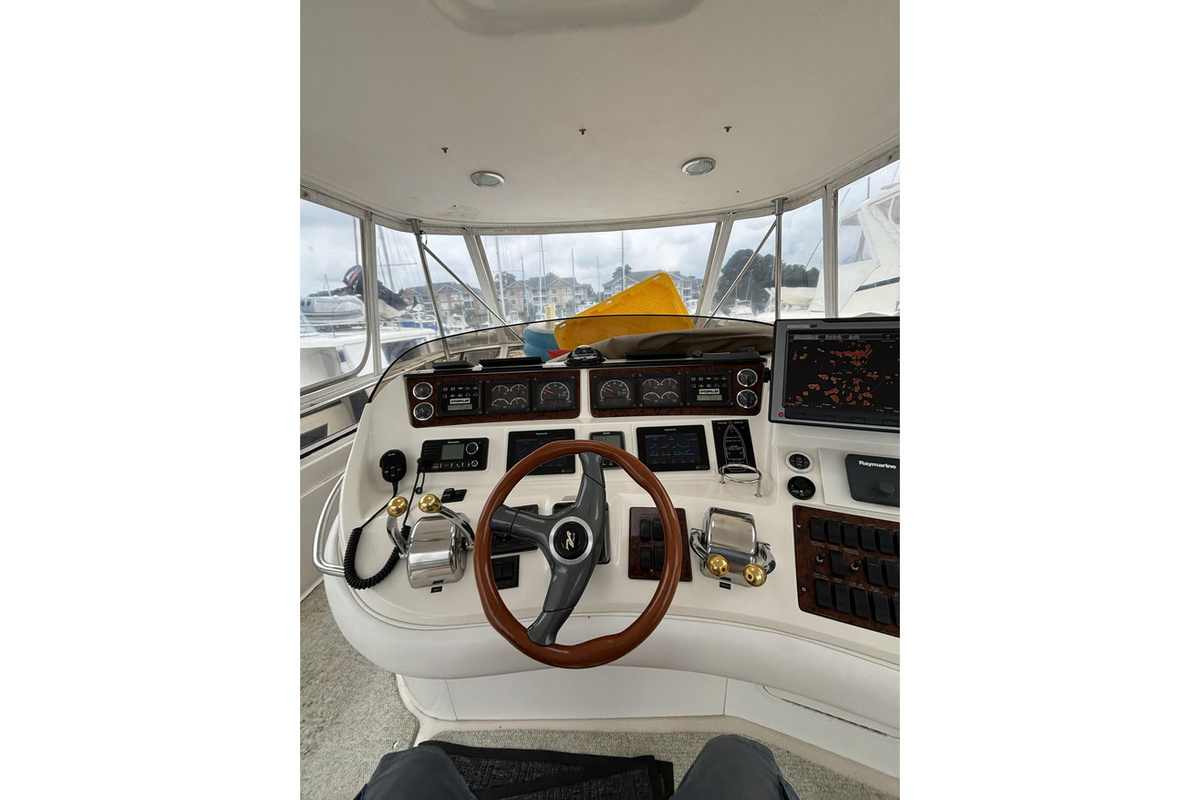 17-9E2B8.jpg