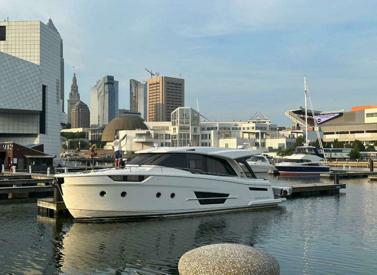 Image of 2024 Greenline 45 Coupe Hybrid 