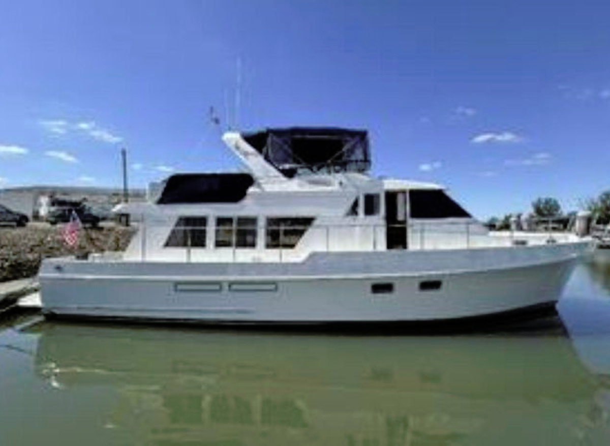 Image of 2000 Ocean Alexander 511 Classico