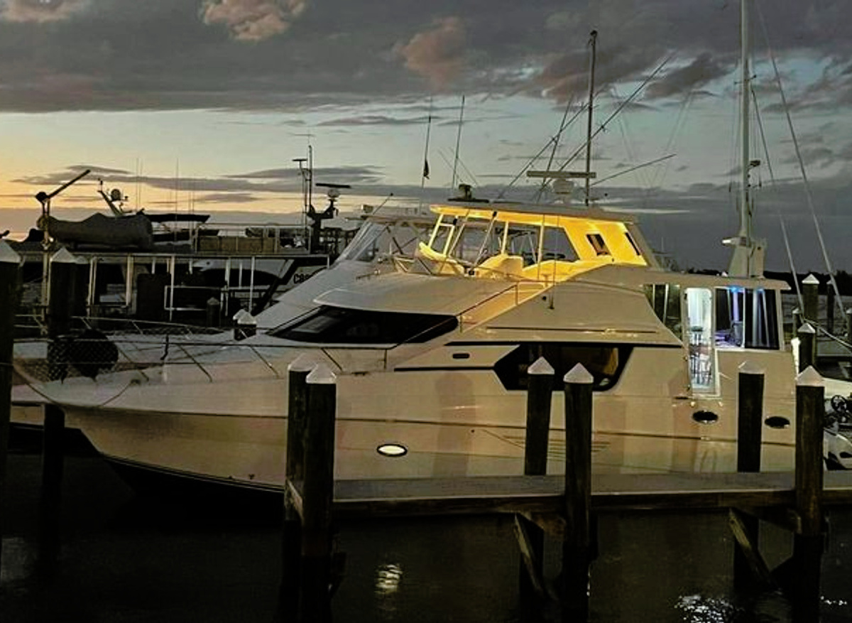 Image of 2003 Silverton 453 Motor Yacht