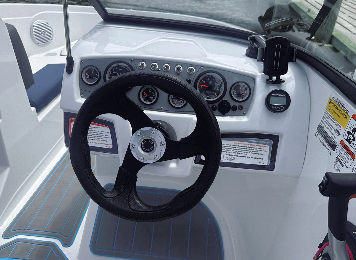 1012 Bella Bay Console.JPG