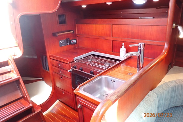 35_-Scanmar-Galley-1-58C85.jpg