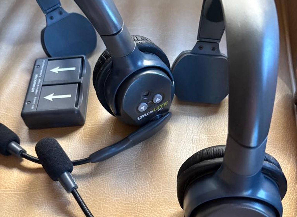 Headset.jpeg