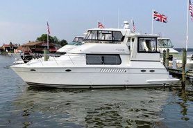 Image of 2000 Carver 456MY