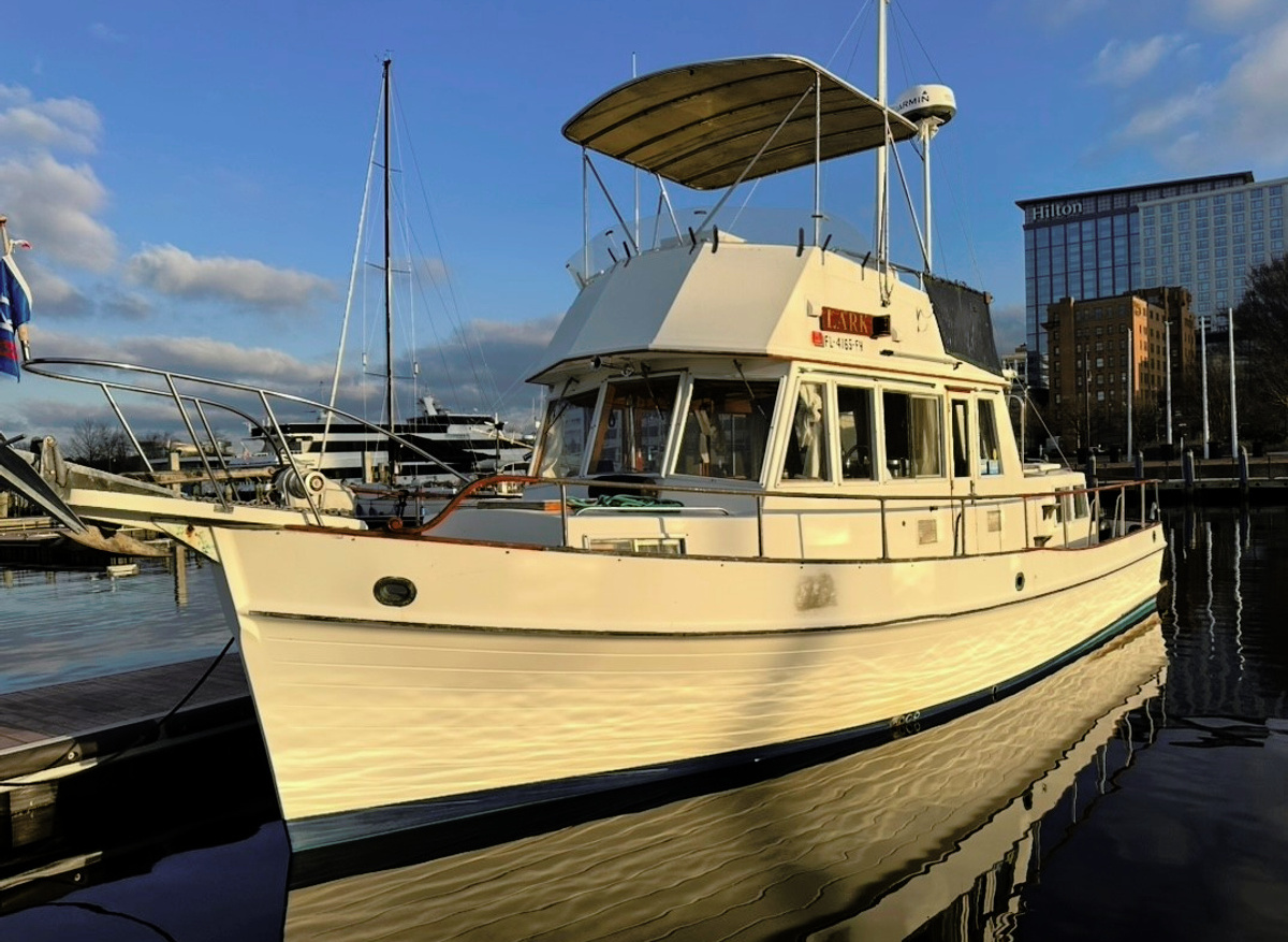 Image of 1988 Grand Banks 36 Classic