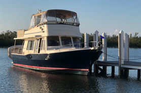 Image of 2004 Mainship 400 Trawler 40' Vero Beach, FL 32963  $230,000 contact: scooter@unitedyacht.com