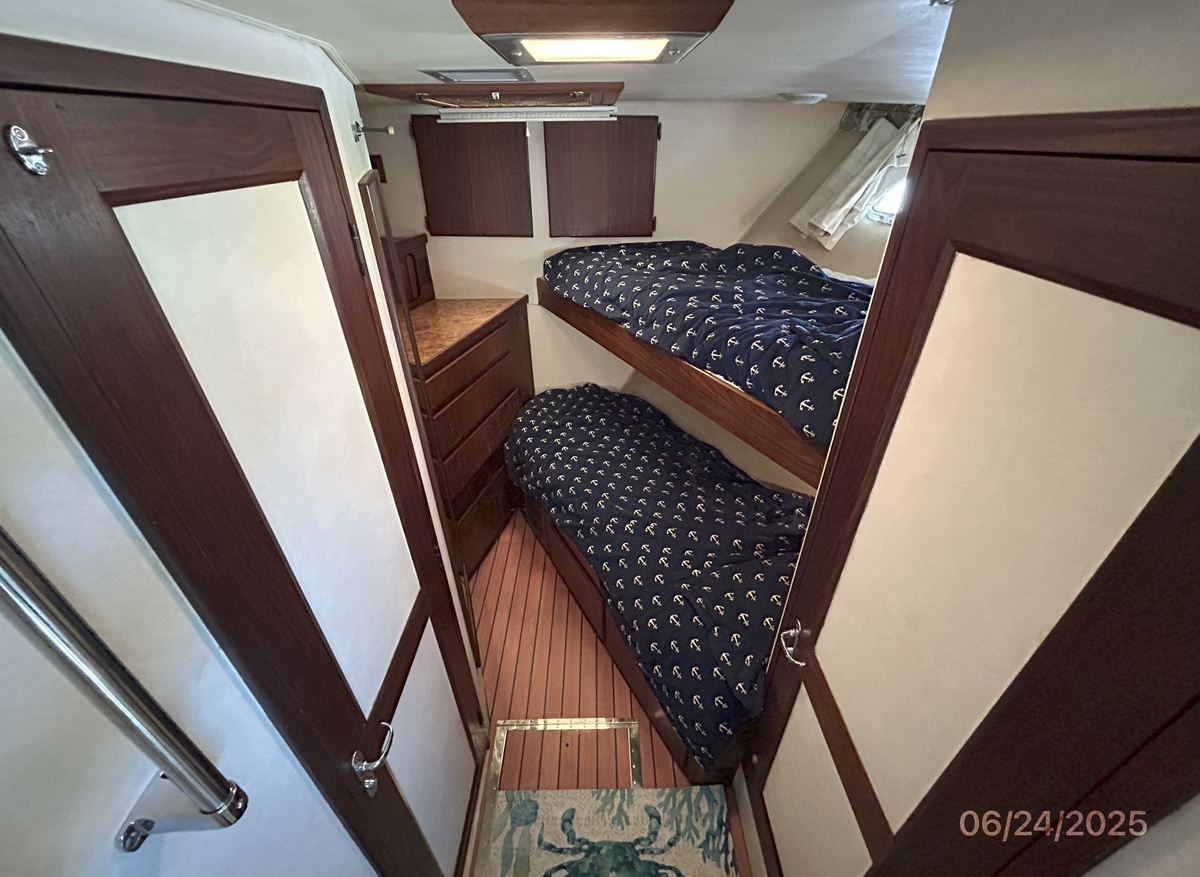 Great Escape fwd stateroom hr1 6-24-25.jpg