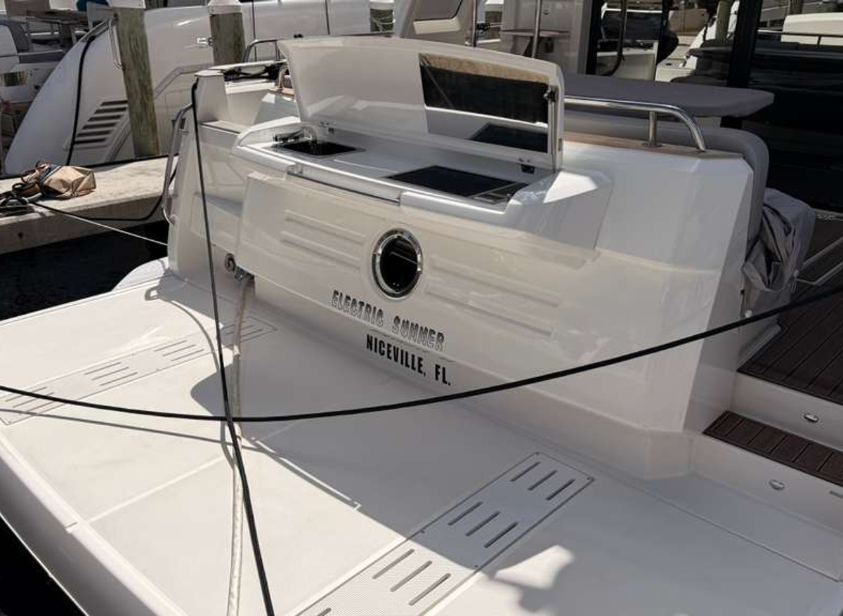 A5-7904A.jpg