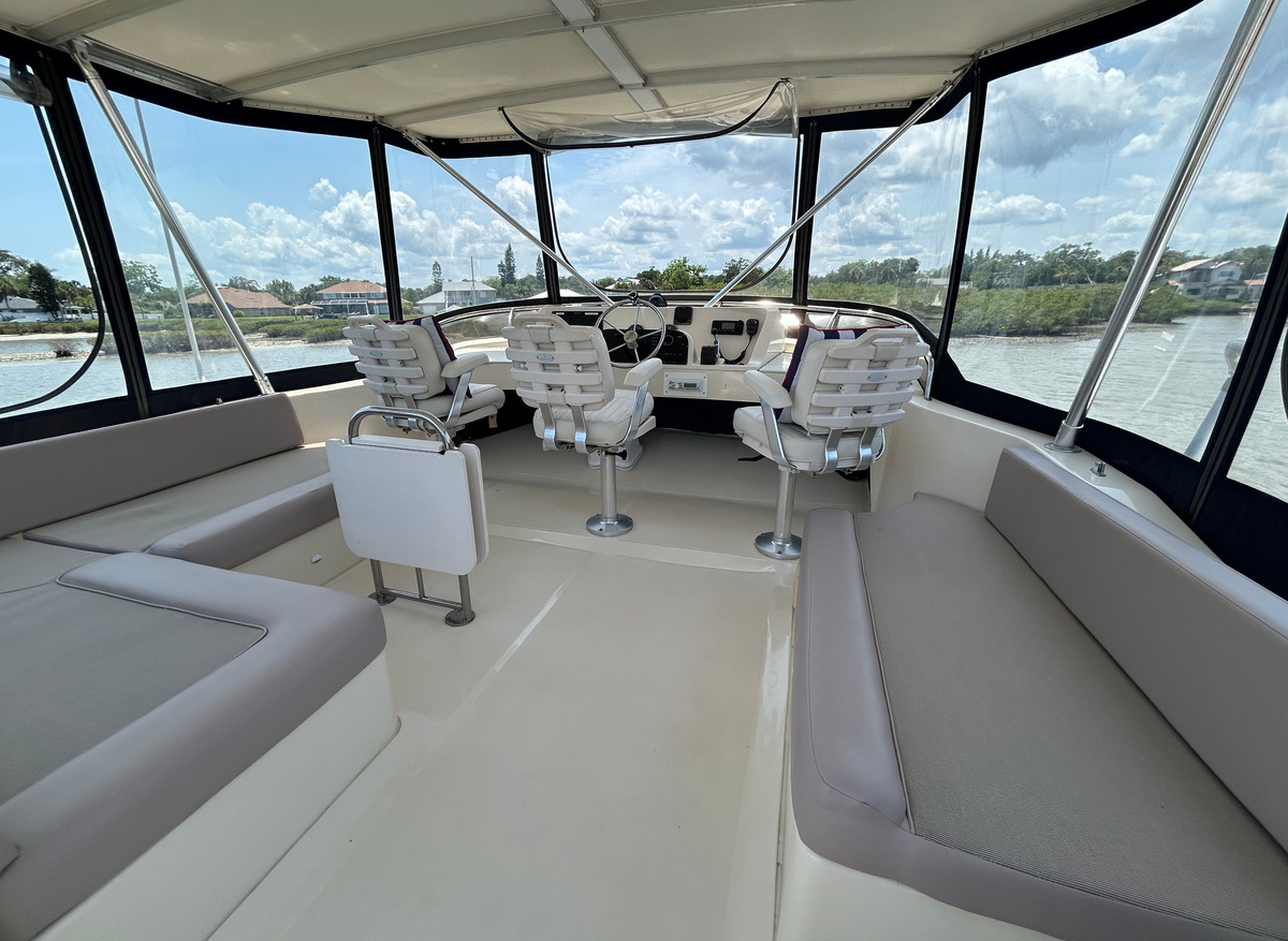 Sojourner flybridge fwd hr1 5-7-25.jpg
