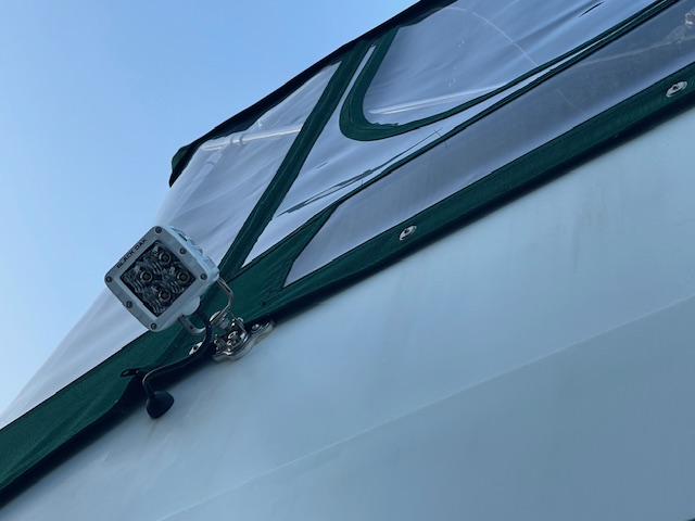 Starboard-docking-light-7E1B0.jpg