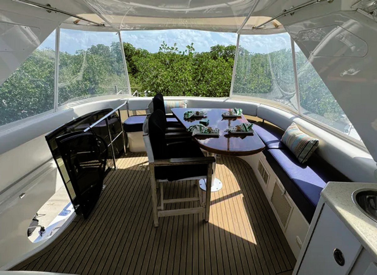 Salty Side Eye 2.png