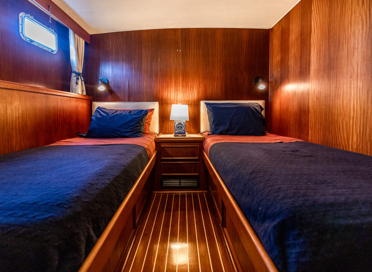 19-Guest-Cabin-91BEB.jpg