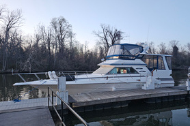 Image of 1990 Sea Ray 440 Aft Cabin 