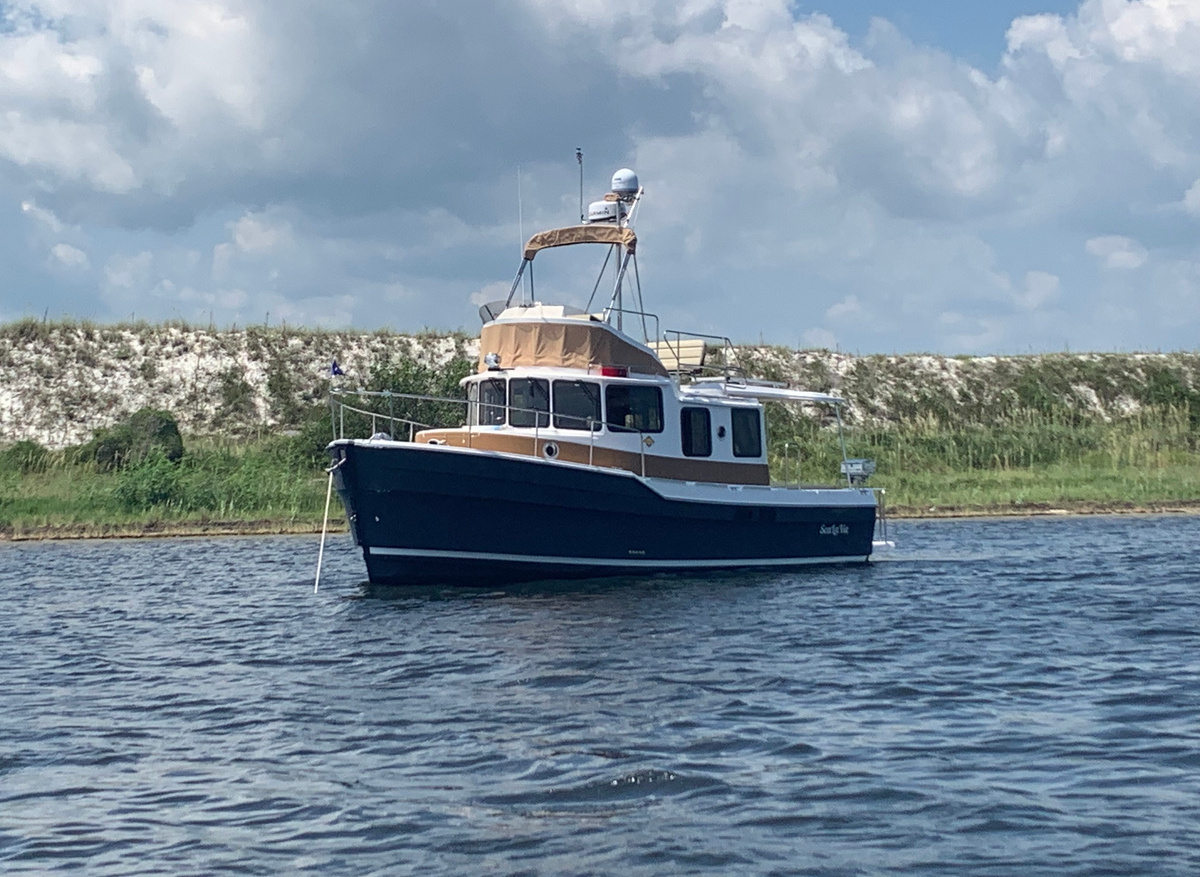 Image of 2021 Ranger Tug 31CB