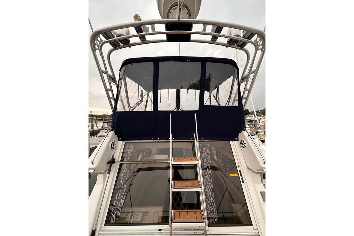 1995-carver-325-aft-cabin-motor-yacht-power-10079930-20260816074857572-3-01DC1.jpg