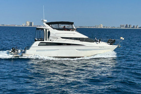 Image of 2006 Carver 43 Motoryacht