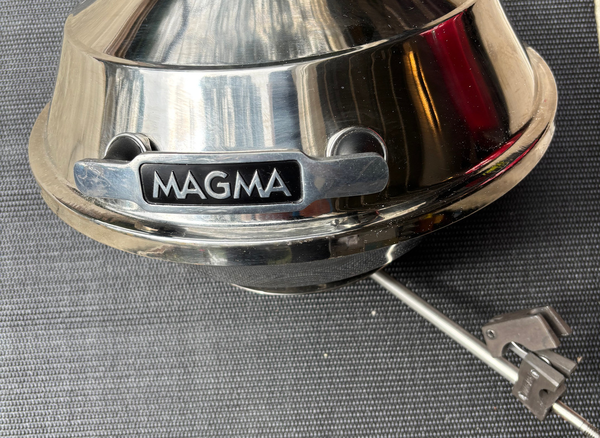 Image of Magma Grill with rail attachment