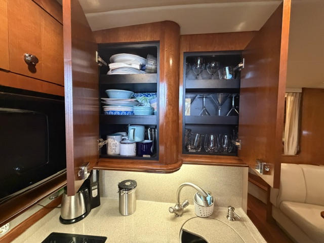 Cruiser-370-Galley-cabinet-C57BF.jpeg
