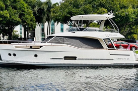 Image of Greenline 48 Diesel Flybridge with Hardtop 