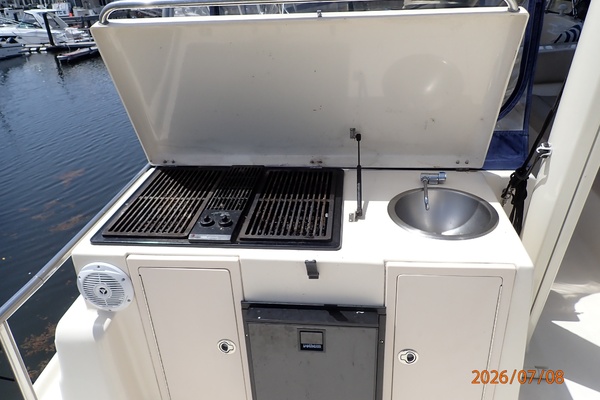 40_-Wasted-Away-Again-sundeck-wetbar-2-13889.jpg