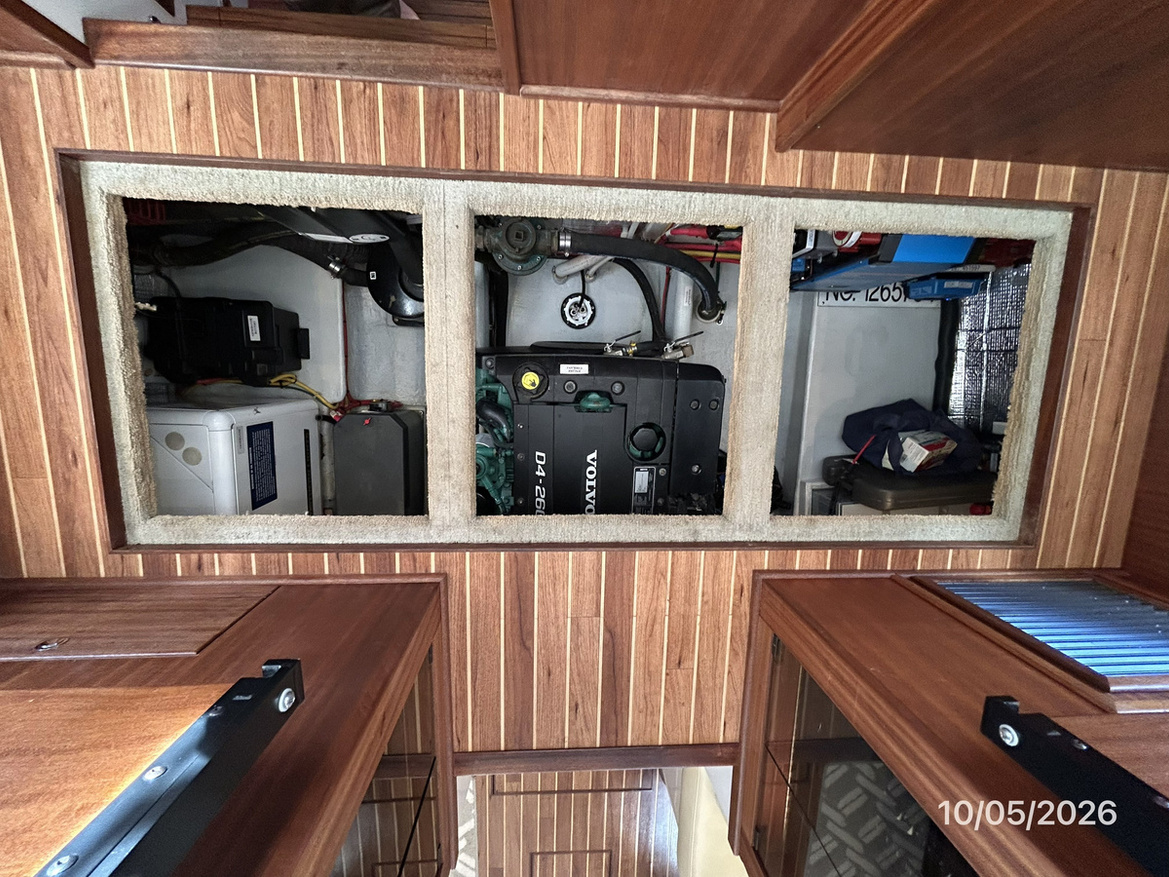 Sterling-engine-room-access-hr1-10-5-26-9F7DE.jpg