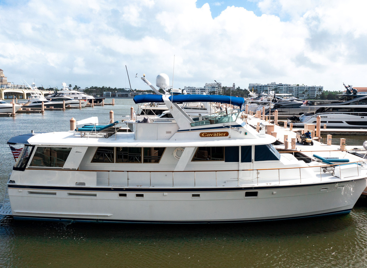 Image of 64' Hatteras 1980 