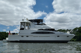 Image of 2001 Carver 444 CPMY
