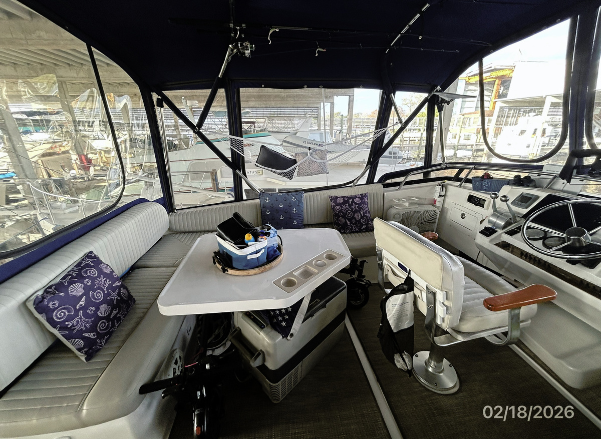 Sea-Tirement-flybridge-port-hr1-2-18-26-7951F.jpg