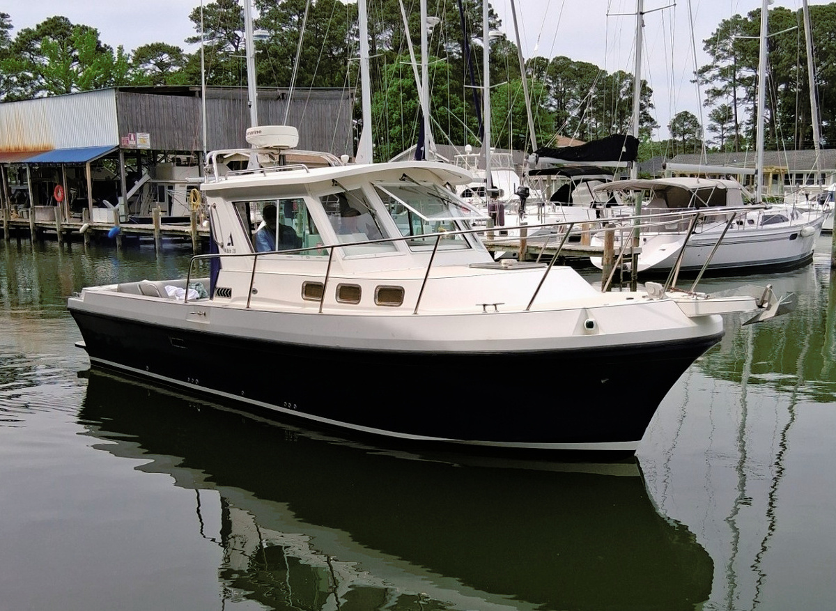 Image of 2006 Albin 28'  