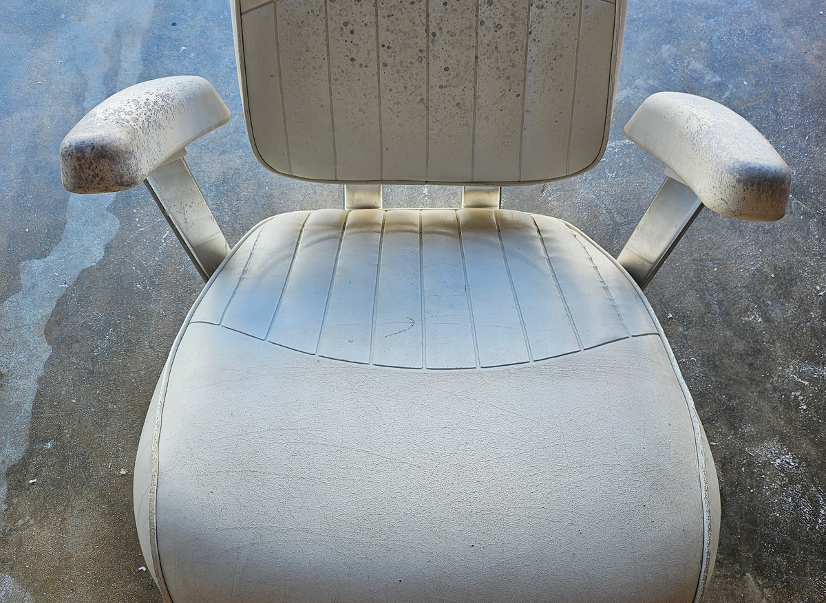 Image of Original Mainship 400 parts for sale