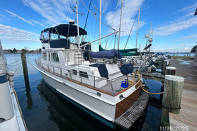 Image of 42 ft Grand Banks  1989 Classic  