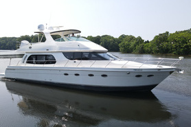 Image of 2006 Carver Voyager