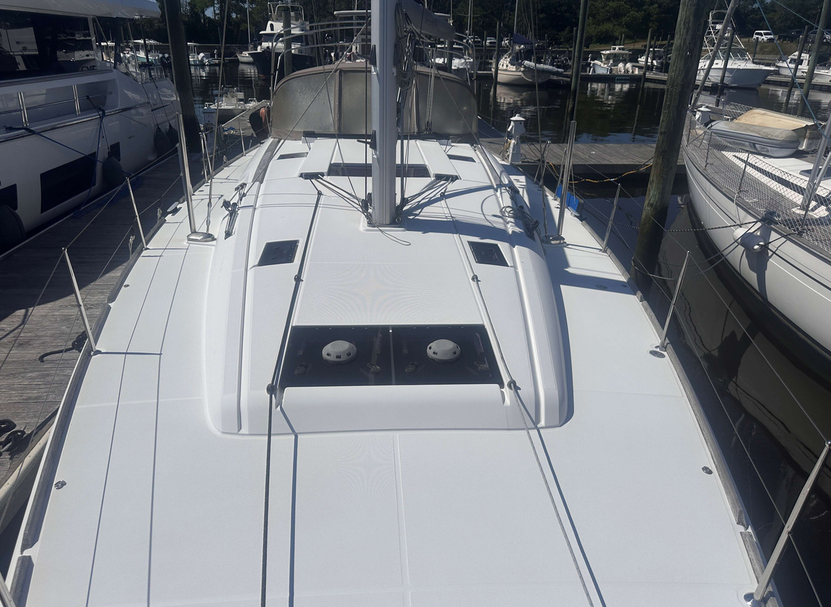 1014-SO509-Decks-1F881.JPG