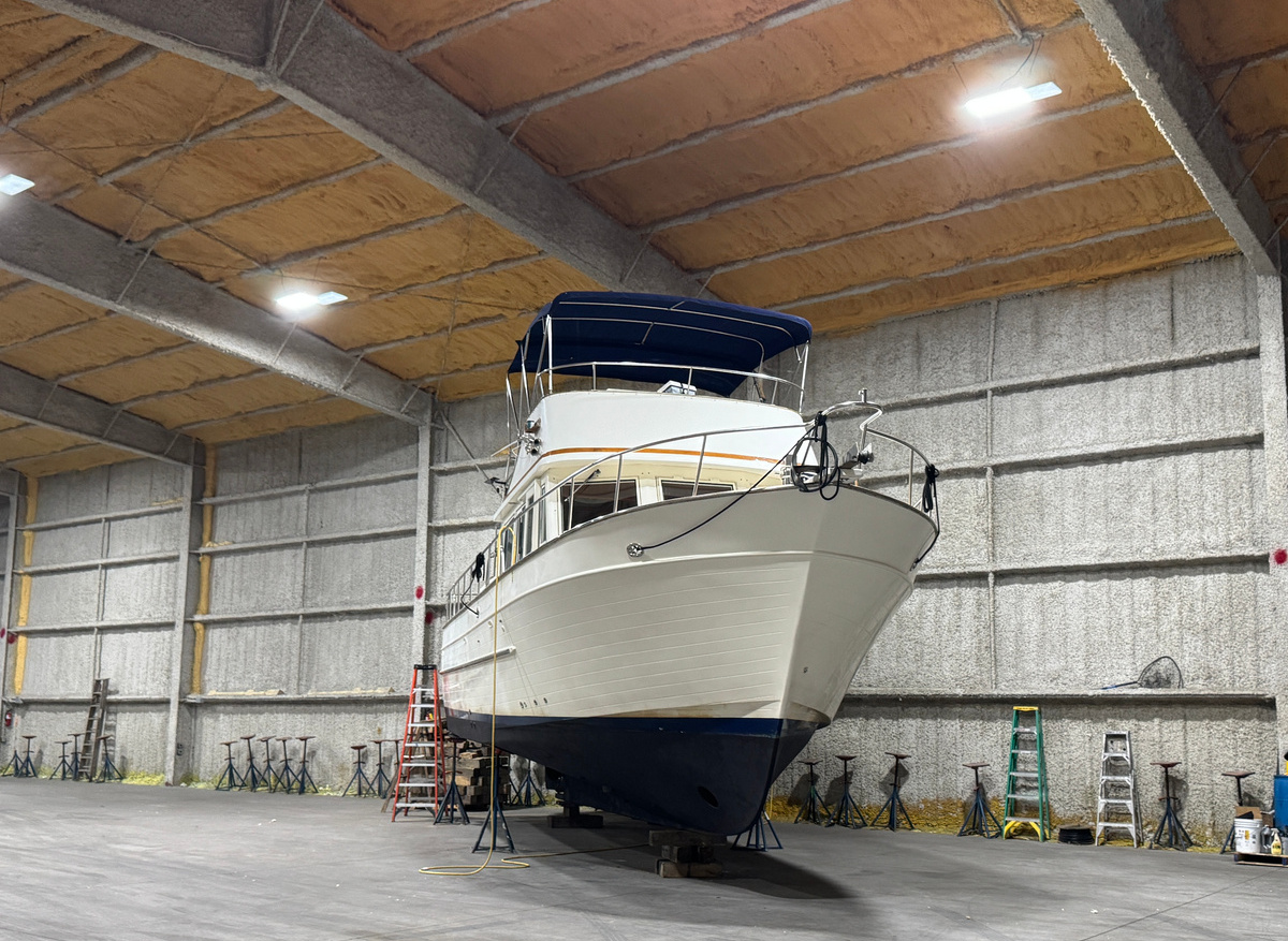 Image of 2005 Mariner Orient 38 Trawler