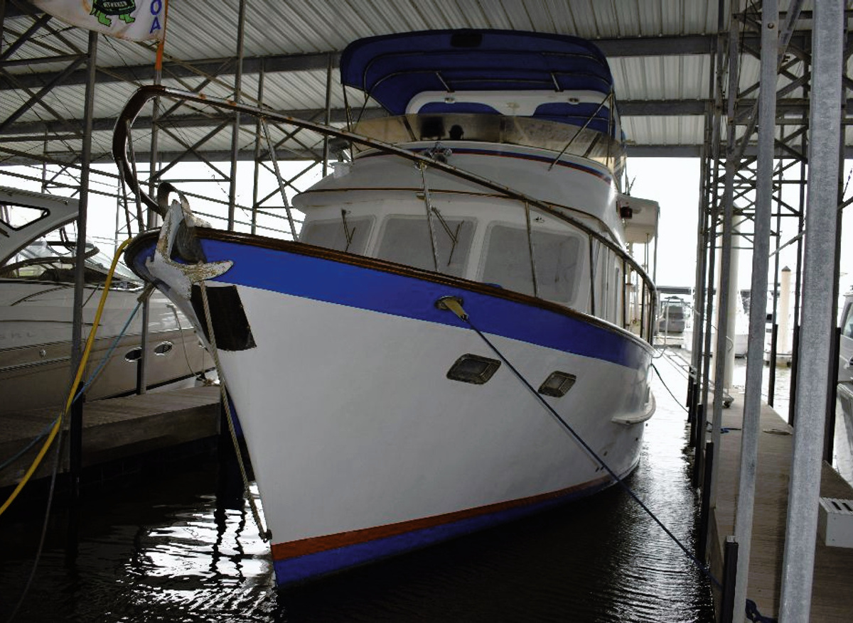 Image of 44 ft DeFever  1984  