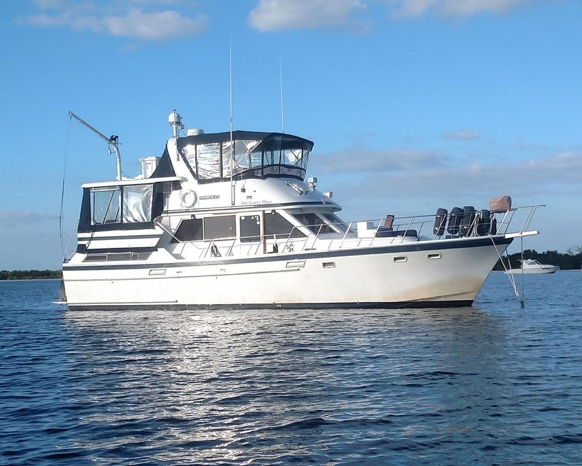 AGLCA | 1986 Jefferson 42 Sundeck 