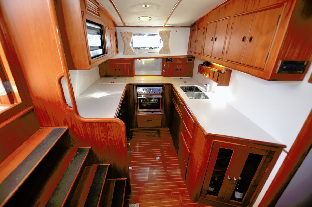 26Galley-1C331.JPG