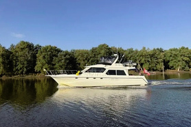 Image of 1998 Navigator 5300