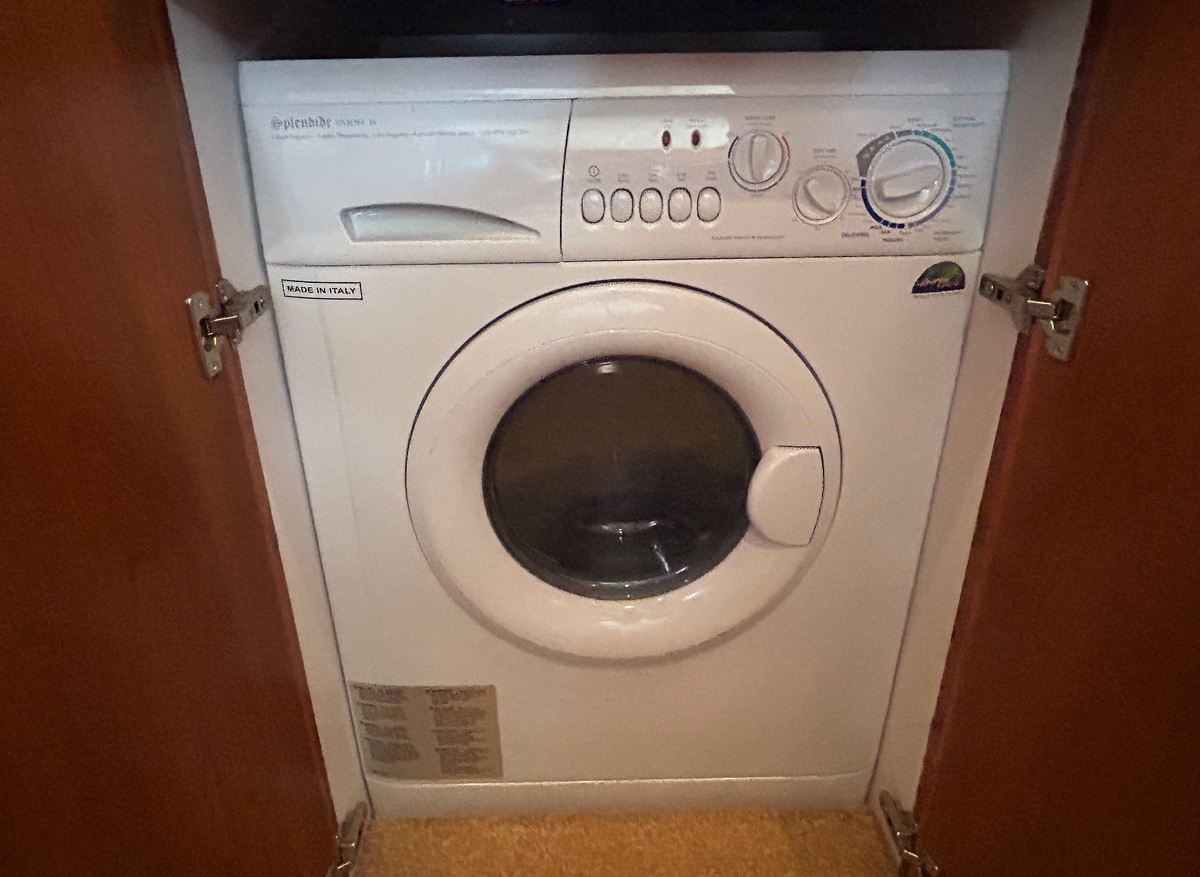 WGT washer-dryer hr1 5-5-25.jpg