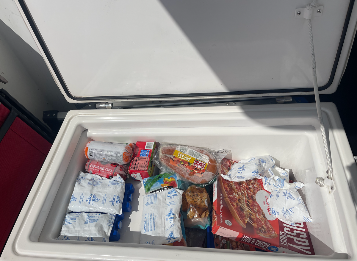 Freezer-with-food-EBCDB.png