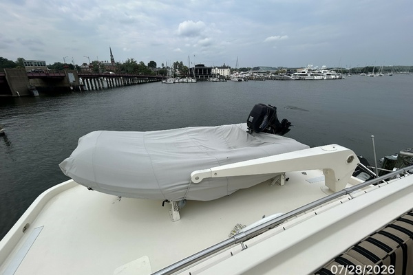 Material-Girl-45_-Hatteras-tender-covered-C4AB5.jpg