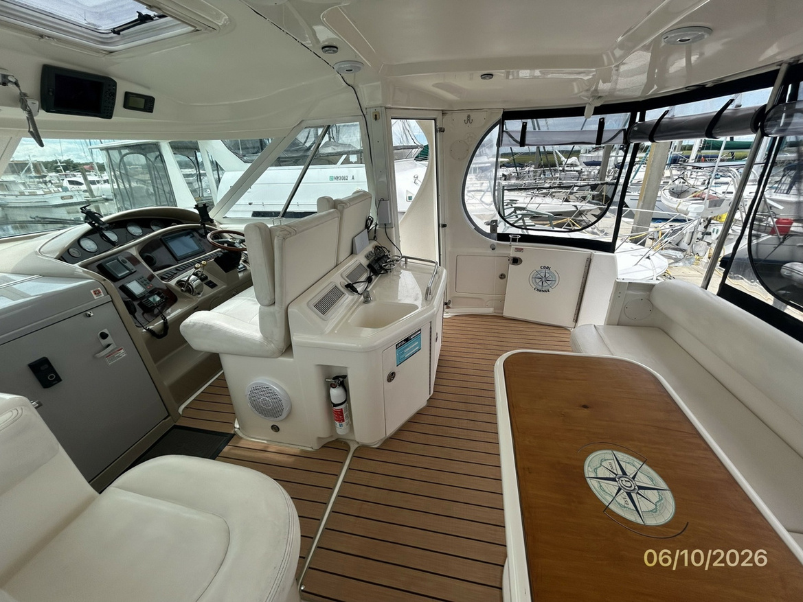 39_-Sea-Ray-Sundeck-Starboard-012A6.jpg