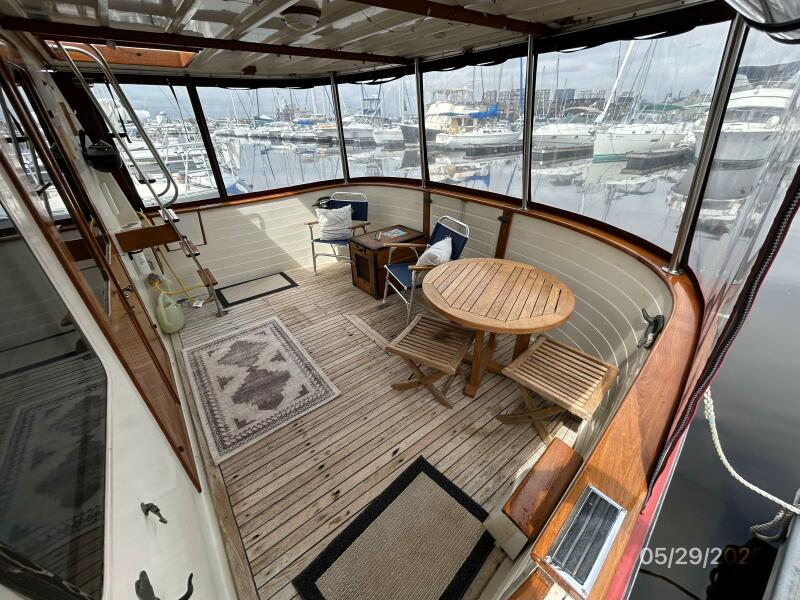 36_-Kadey-Krogen-aftdeck-2-EB11C.jpg